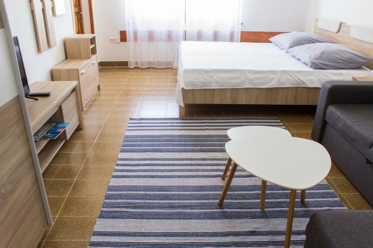Apartamento Twin Oaks Šišan Exterior foto
